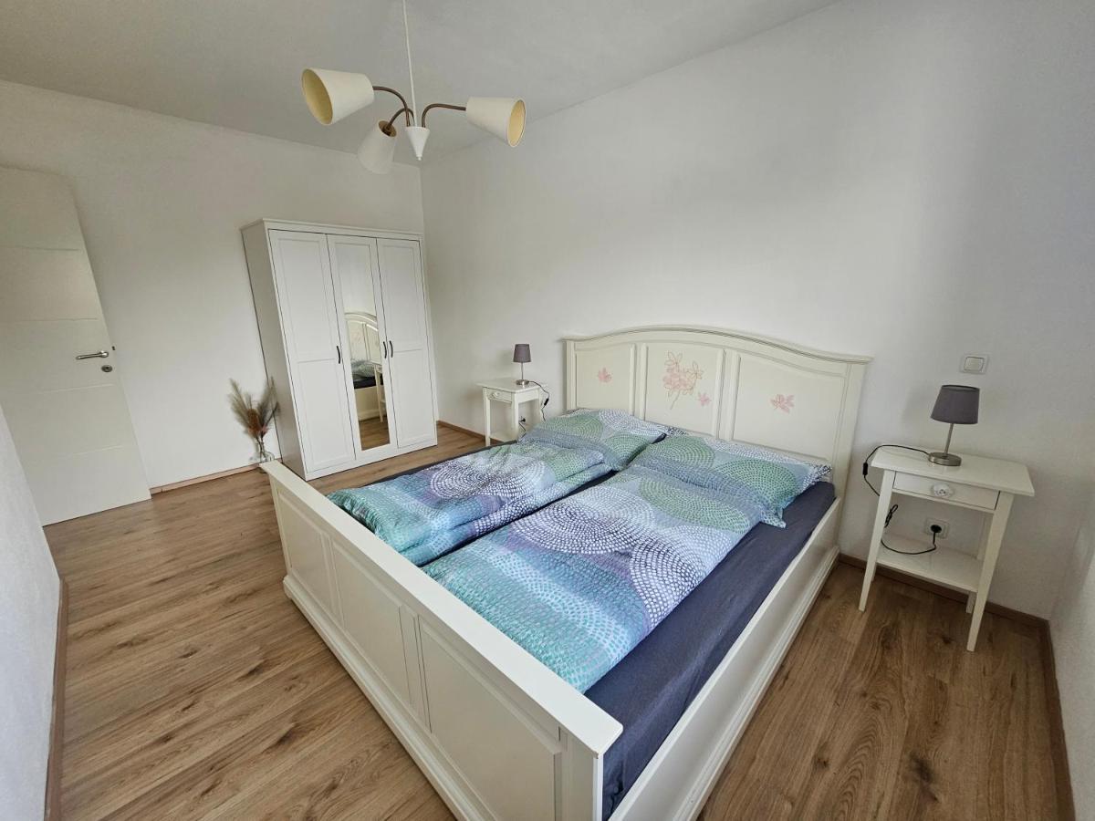 Gunskirchen - Wels Wohnung エクステリア 写真